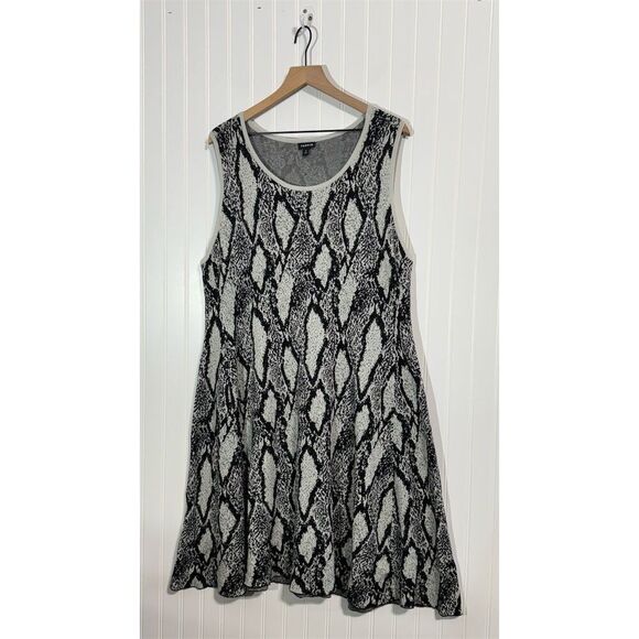 Torrid Women’s Sz 4 Black Gray Snakeskin Sleeveless Tank Swing Dress Plus 26 28 - Picture 1 of 9